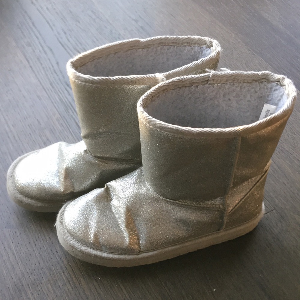 Girls Silver Glitter Boots